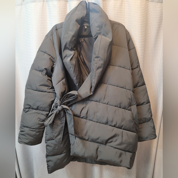 Universal Standard Asymmetrical Puffer Coat Size Universal Stand M / Regular 2X - Picture 1 of 7